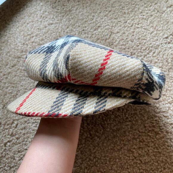 Burberry newsboy cap size medium wool hat - Picture 1 of 7